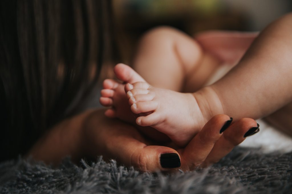 Money matters for single mothers