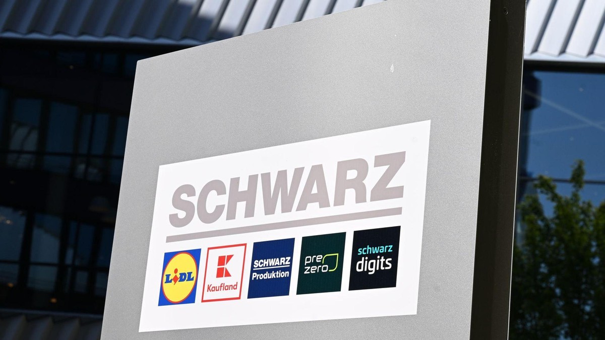 Logo der Schwarzgruppe: Das Unternehmen mit Sitz in Neckarsulm veranstaltet regelmäßig eine Karrieremesse. Schwarz-Gruppe