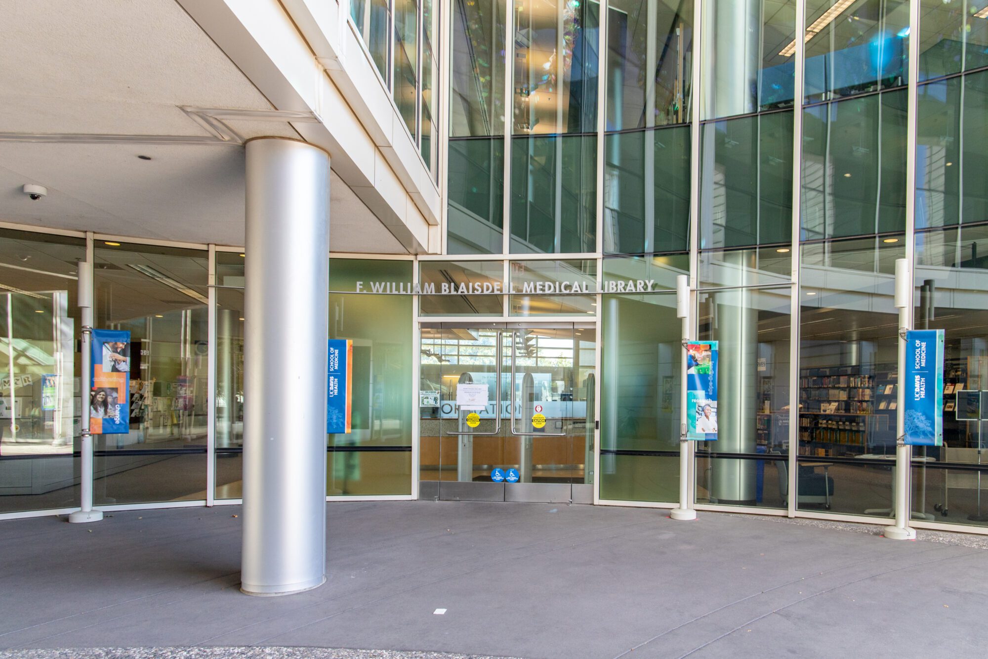 Entry to Blaisdell Medical Library