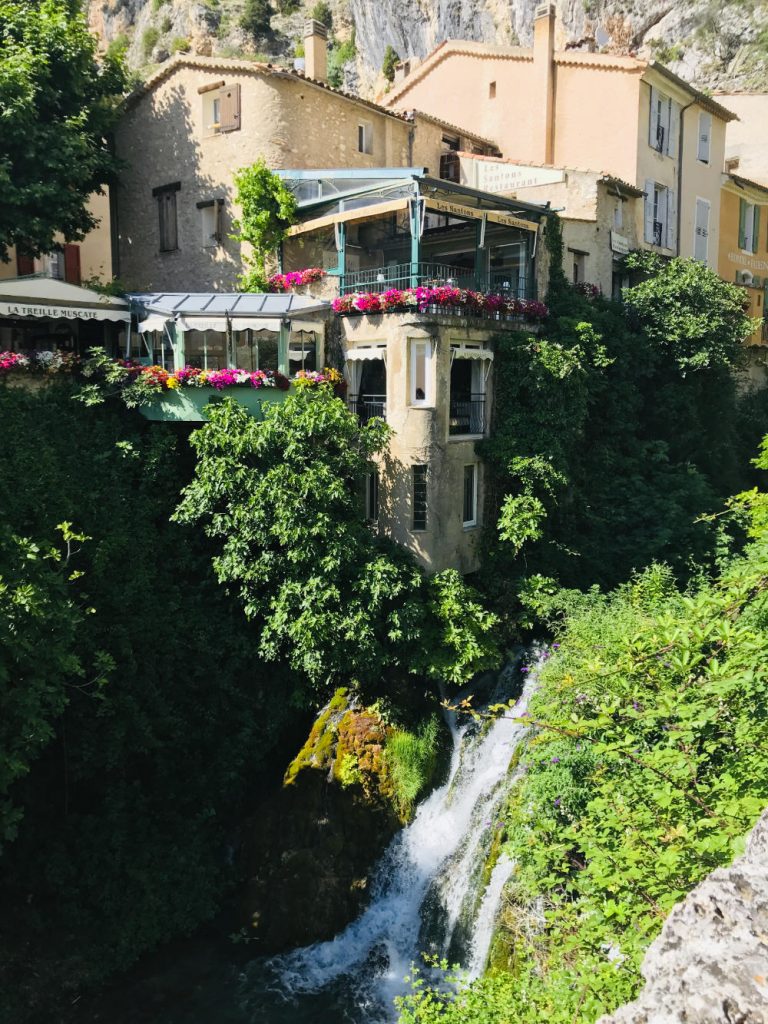 Aix-en-Provence: Art, history & travel in southern France 11 village of Moustiers-Sainte-Marie