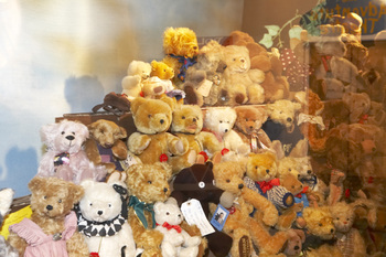 Teddy Bear (Toys)