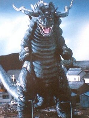 https://static.tvtropes.org/pmwiki/pub/images/ultrmn_ultr_q_th_movie_kaiju.png