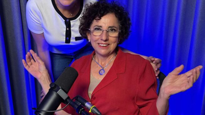 Carmen Alegría, médico, sobre cómo la alimentación influye en la felicidad: «Trata a tu intestino como si tuvieras un Ferrari, ¿a que no le echarías gasolina barata?»