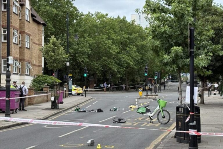 hit and run roman road cyclists collision bow 1 768x513
