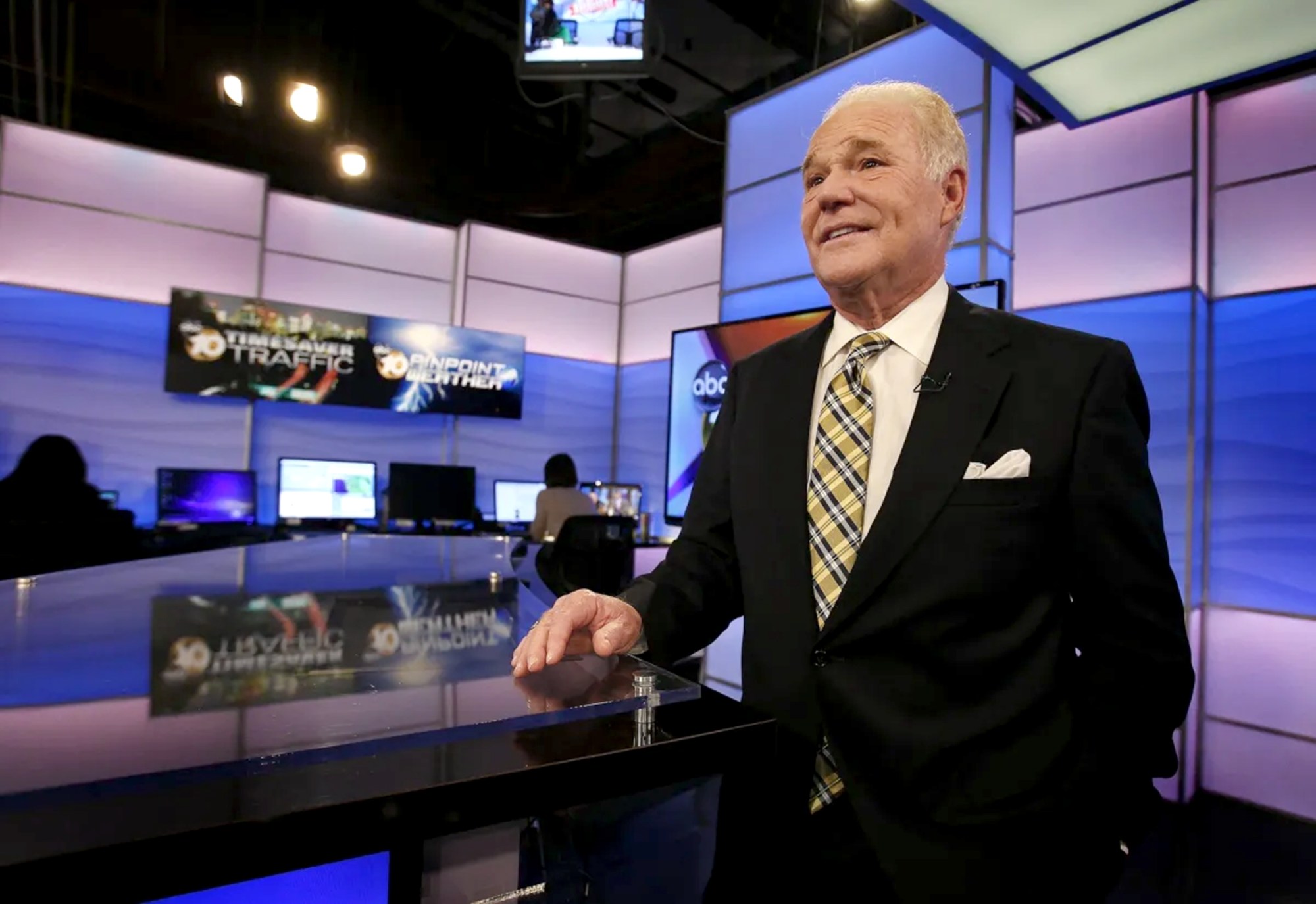 SUT-L-Obit-Griffith News anchor Bill Griffith, who spend nearly four decades informing San Diegans at ABC 10News, has died at 77. (Christian Rodas / UT file)